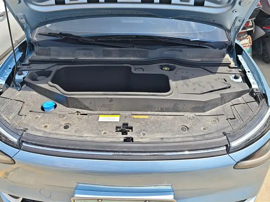 Dongfeng 01 2024 330 Air