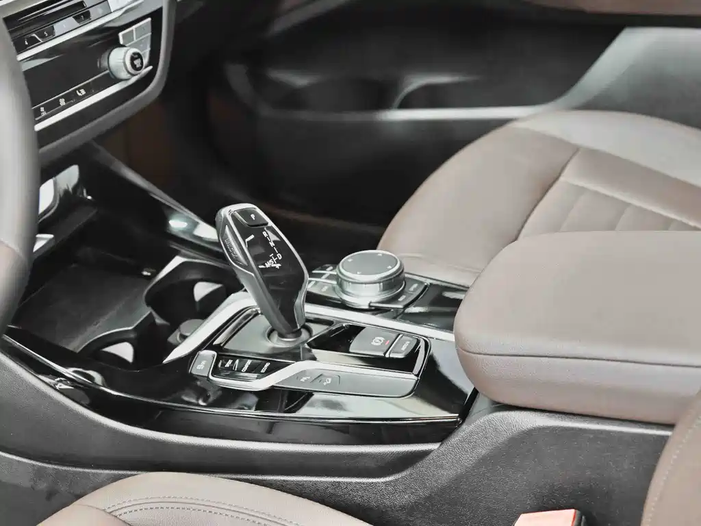 BMW X3 — миниатюра 27