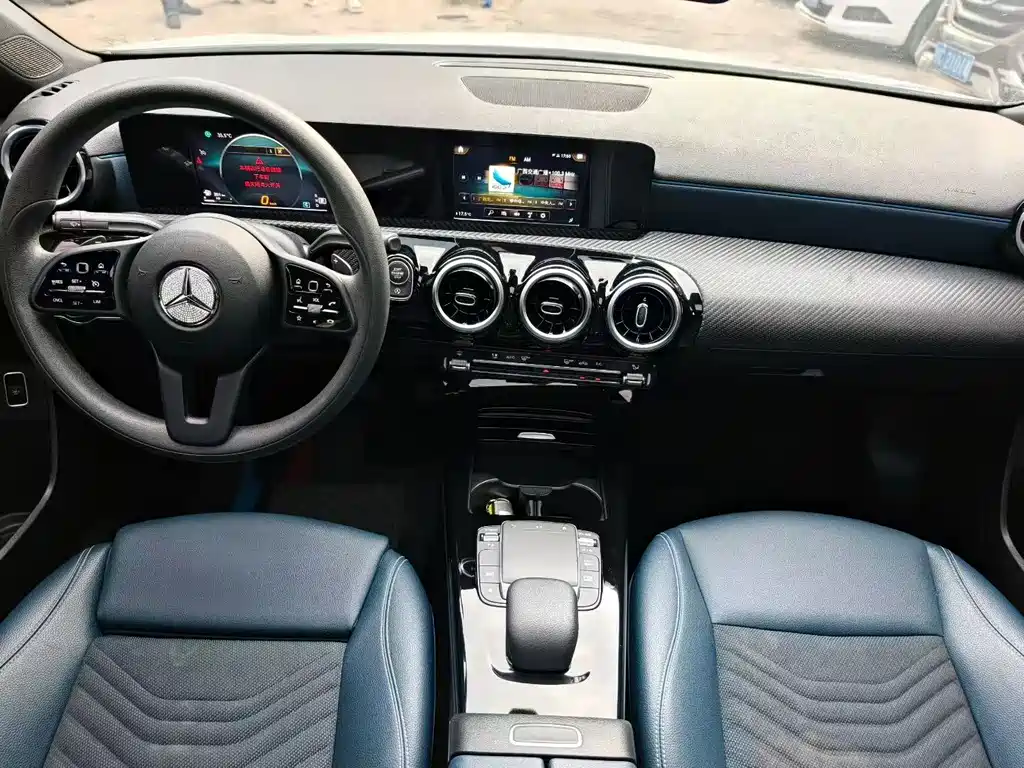 Mercedes-Benz A-Class A 2022 A 180 L