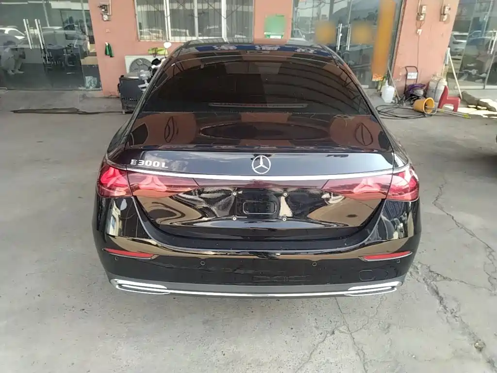 Mercedes-Benz E-Class E 2024 E 260 L