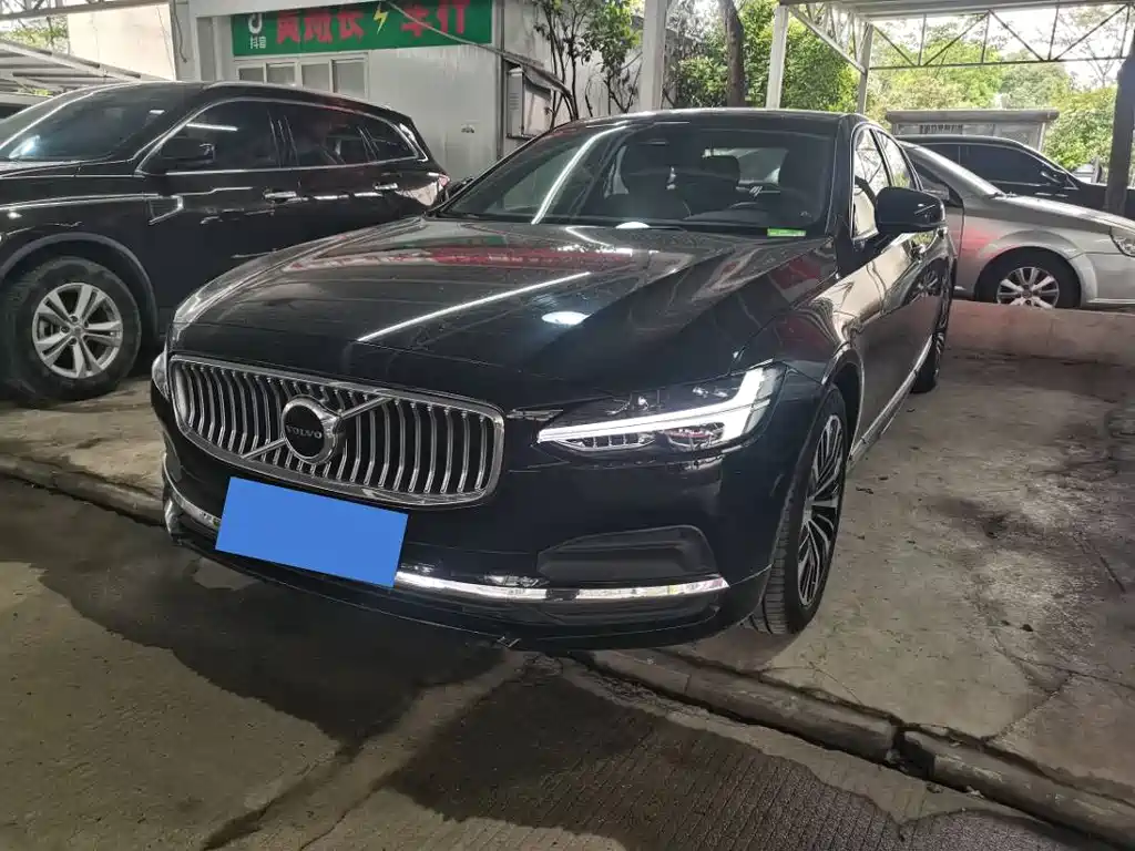 Volvo S90 2024