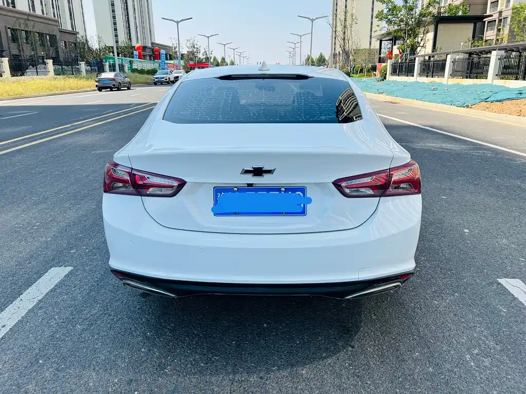 Chevrolet Malibu XL — миниатюра 9