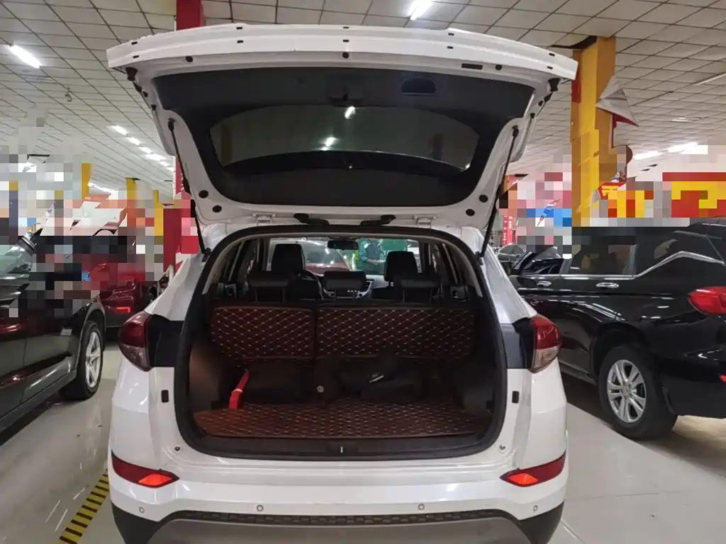 Hyundai Tucson — миниатюра 15