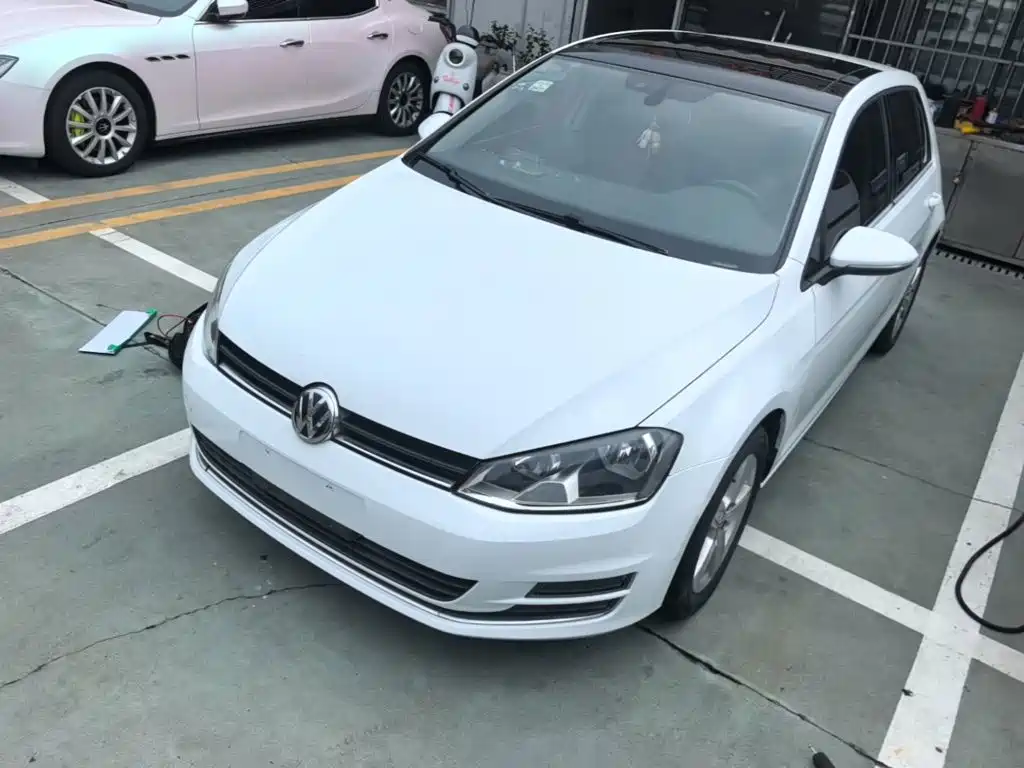 Volkswagen Golf 2015 1.4TSI AT Luxury