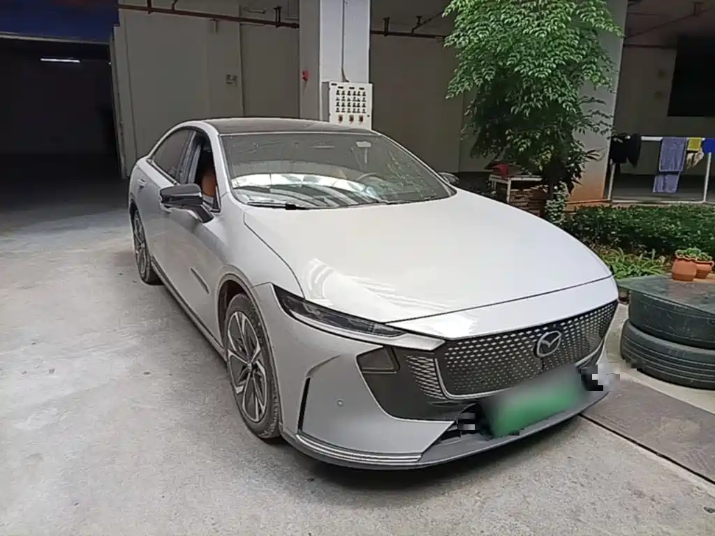 Mazda EZ-6 — миниатюра 4