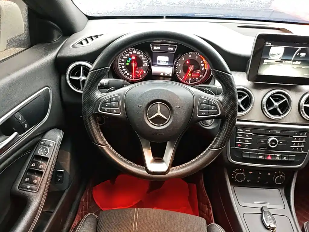 Mercedes-Benz CLA (Import) — миниатюра 11