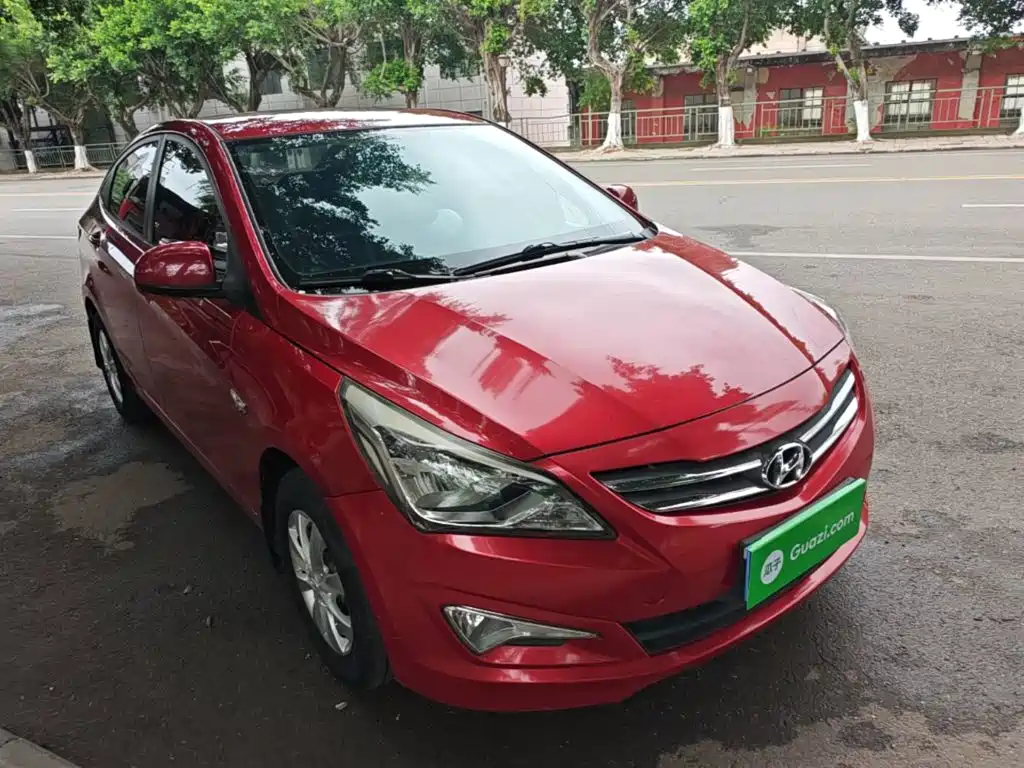 Hyundai Verna — миниатюра 4