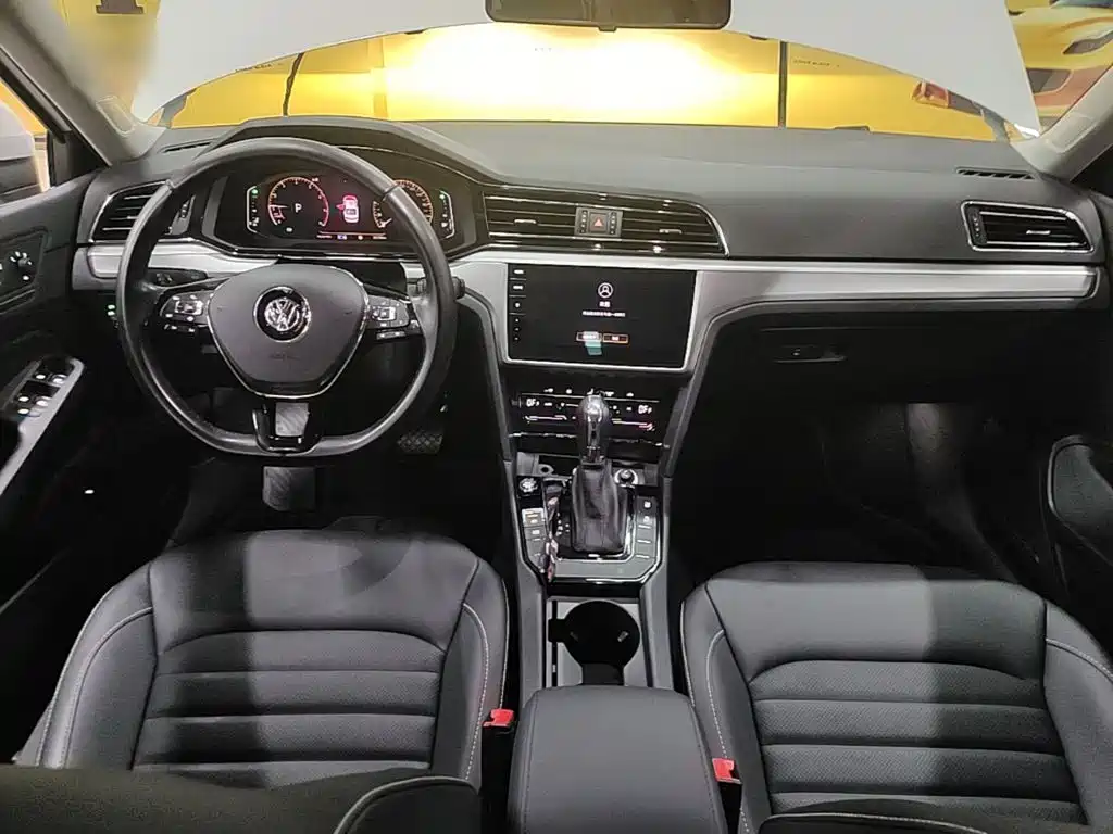 Volkswagen Lamando — миниатюра 10