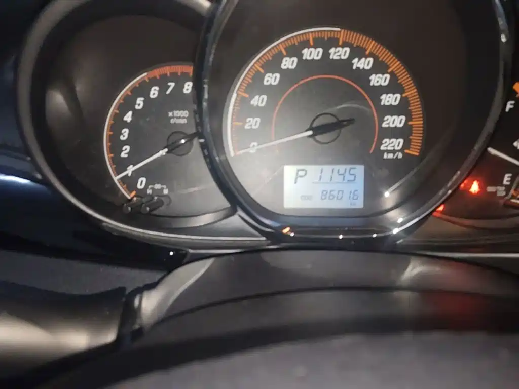 Toyota Yaris L — миниатюра 17