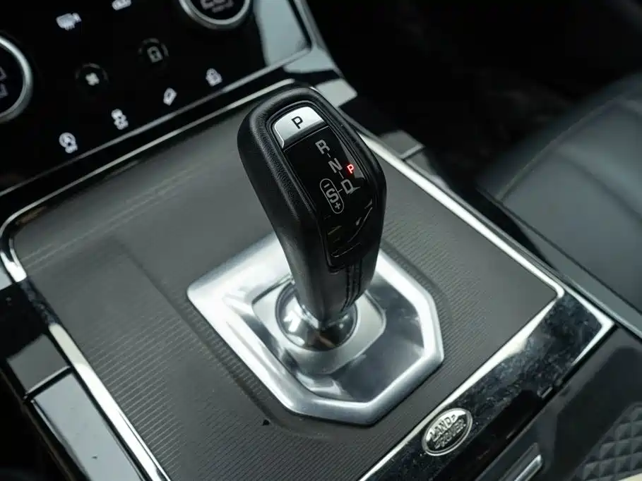 LAND ROVER RANGE ROVER AURORA