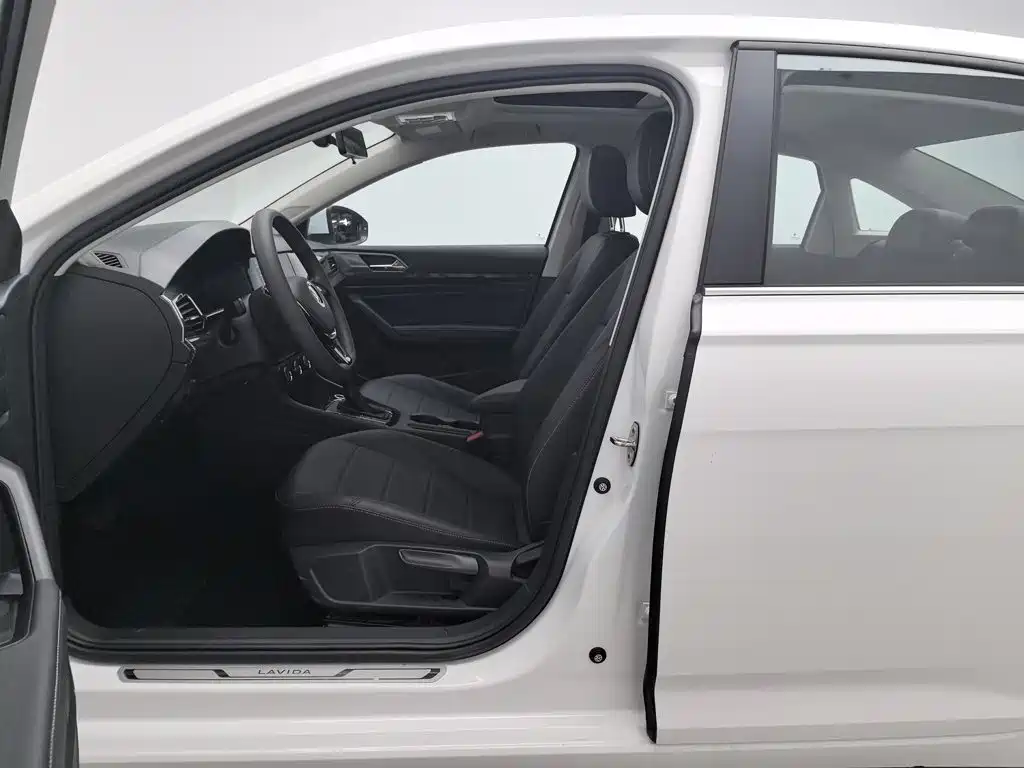 Volkswagen Lavida — миниатюра 10