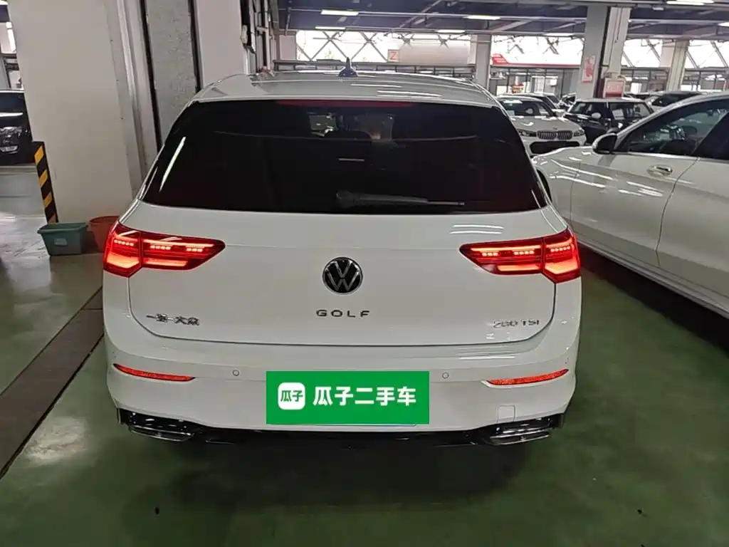 Volkswagen Golf — миниатюра 6