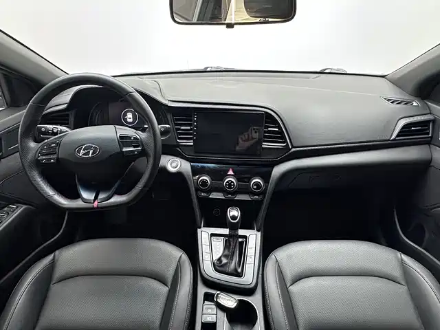Hyundai Elantra 2019 1.4T DCT