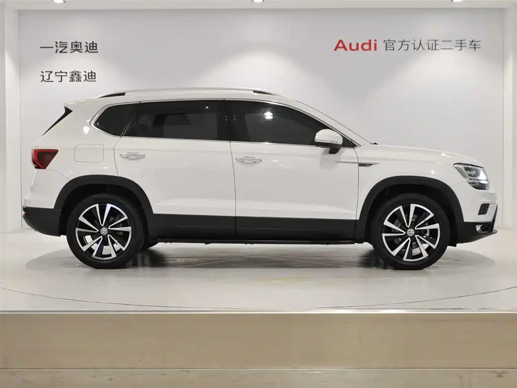Volkswagen Tharu — миниатюра 3