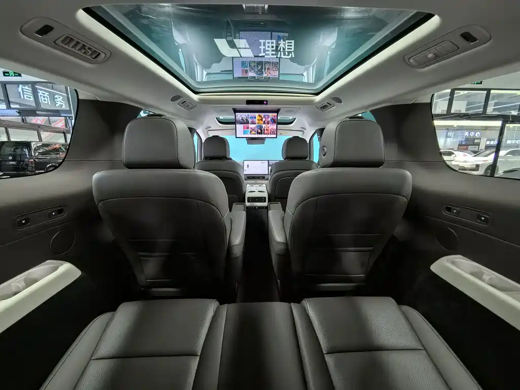 Li Auto Li MEGA — миниатюра 11