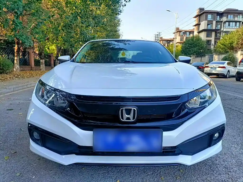 Honda Civic — миниатюра 4
