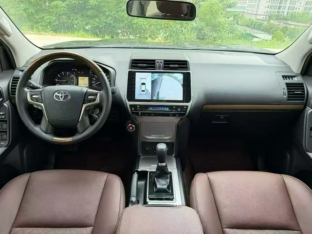 Toyota Prado (Import) — миниатюра 5