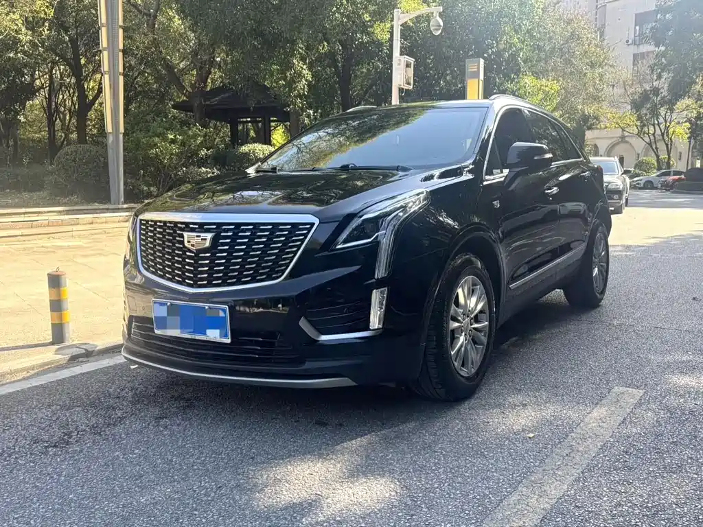 CADILLAC XT5