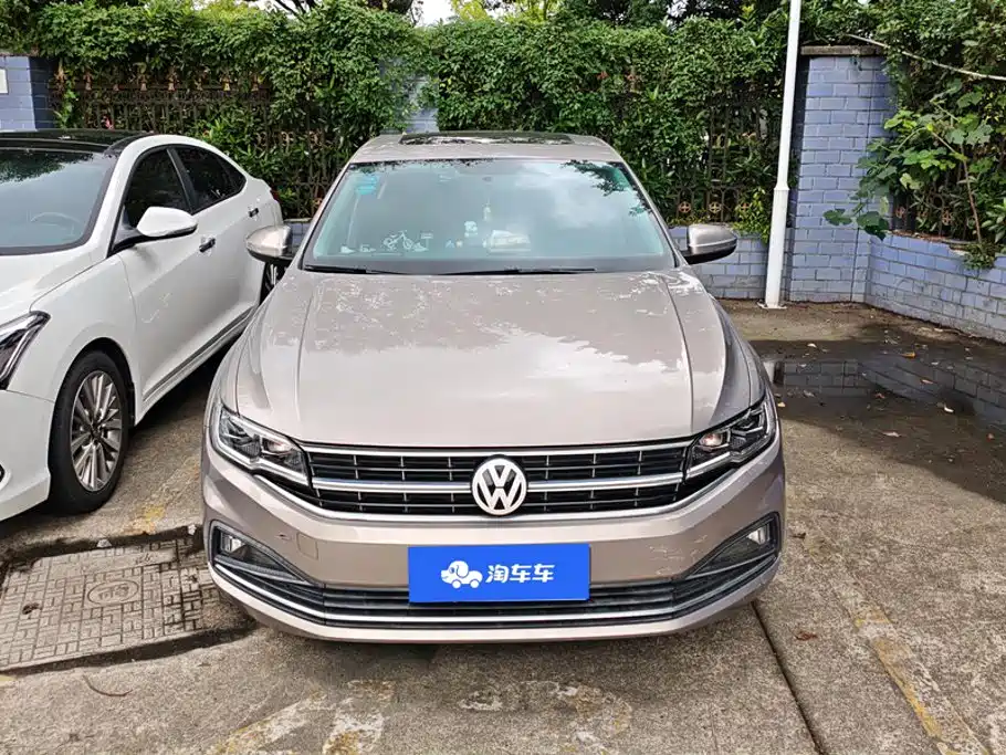 Volkswagen Bora — миниатюра 2