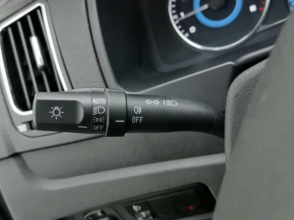 Geely Vision — миниатюра 21