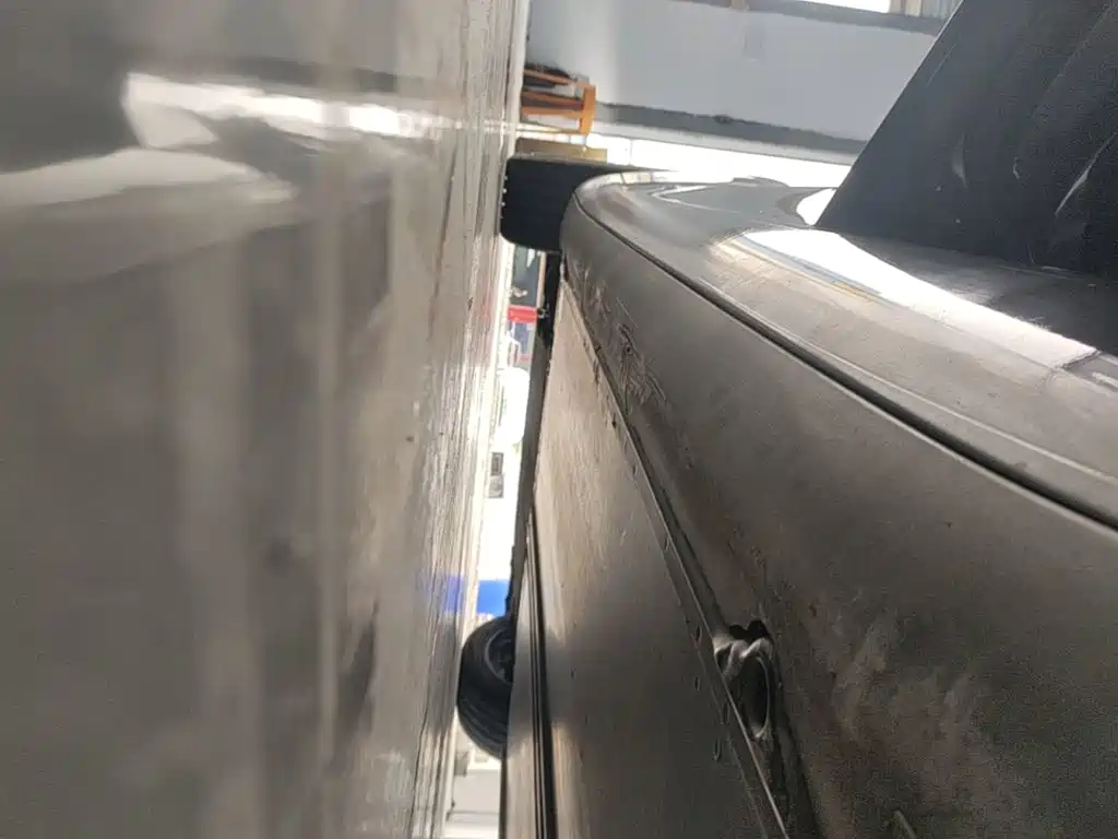 Tesla Model 3 — миниатюра 22