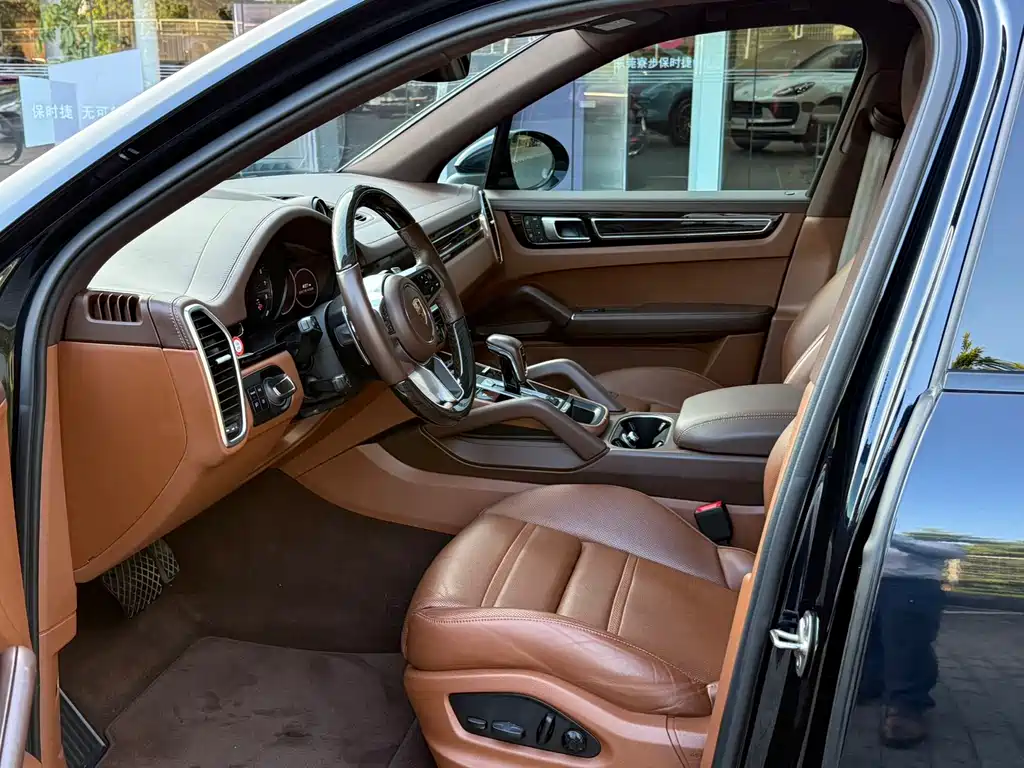 PORSCHE CAYENNE NEW ENERGY