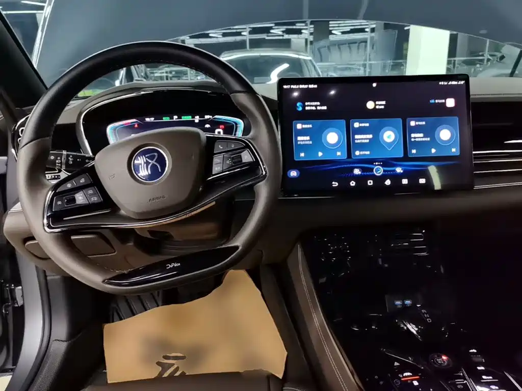 BYD Han — миниатюра 10