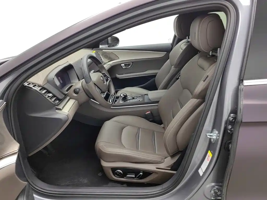 BYD Han — миниатюра 10