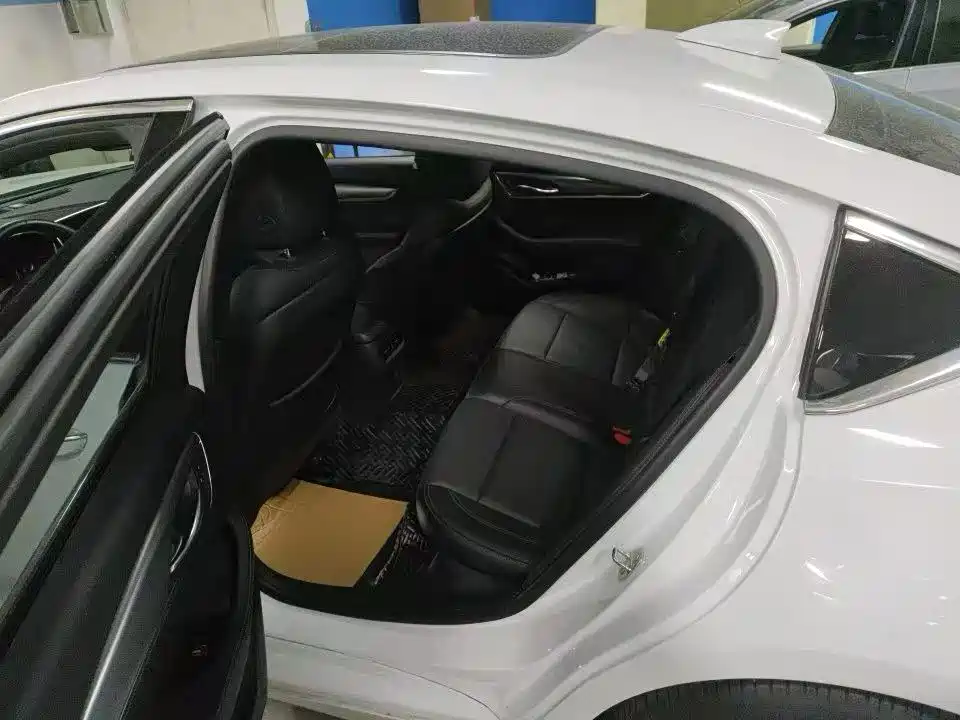 Cadillac CT5 — миниатюра 3