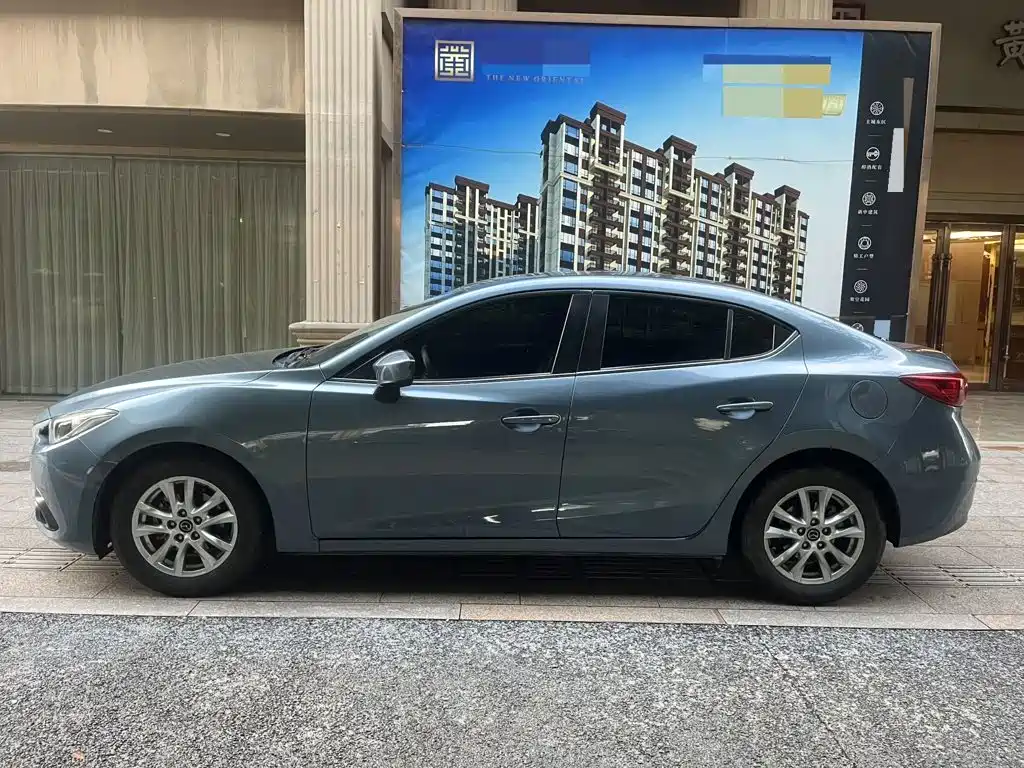 Mazda 3 Axela — миниатюра 3