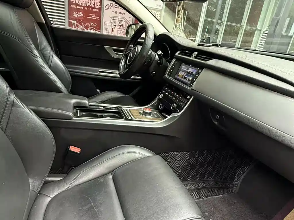 Jaguar XFL XFL 2.0T 200PS Elite Edition, фото 13