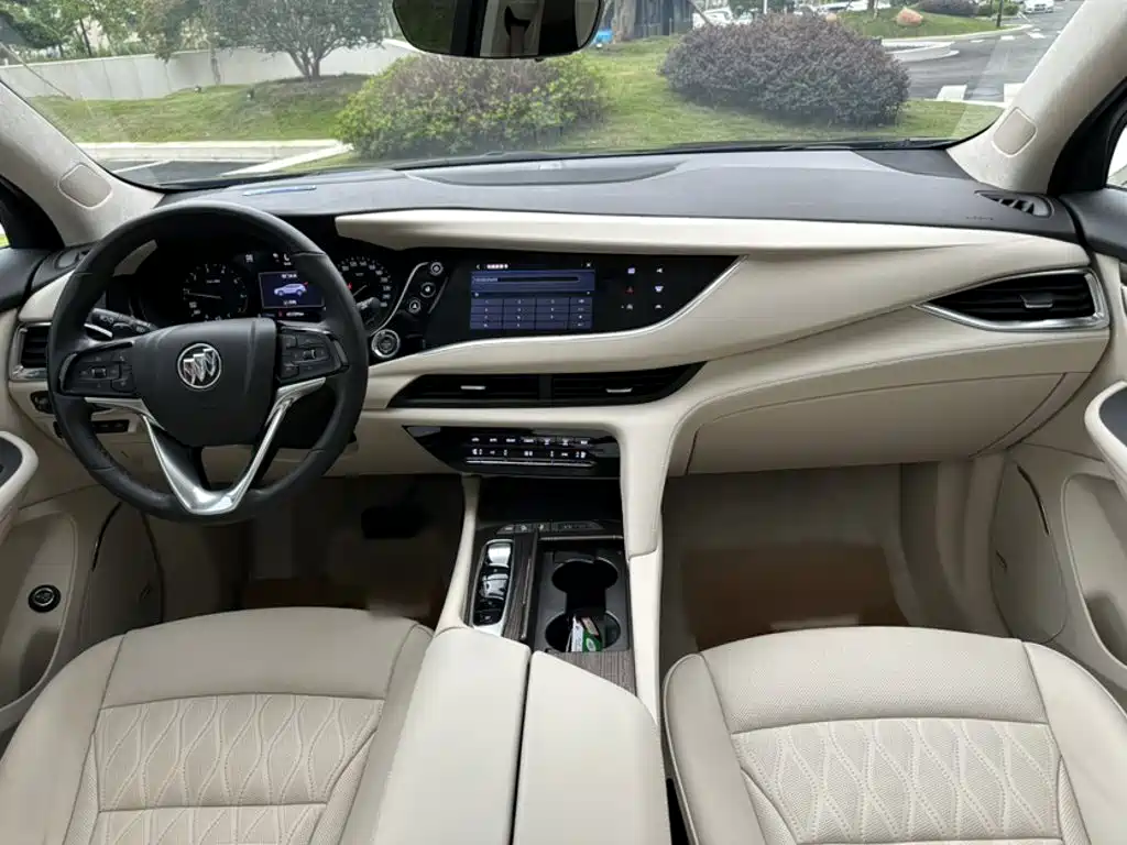 Buick Enclave — миниатюра 19
