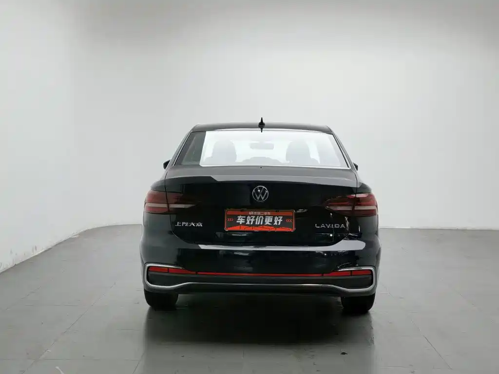 Volkswagen Lavida — миниатюра 4