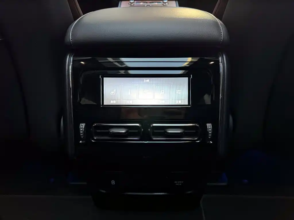 Lincoln Aviator — миниатюра 16