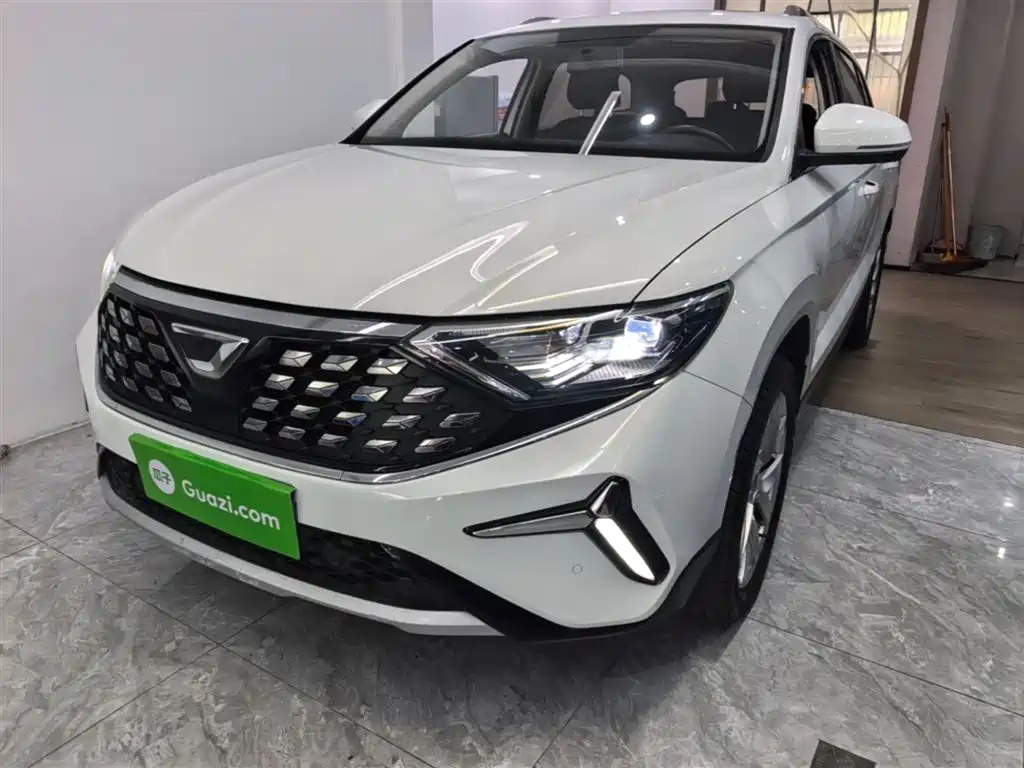 Купить Jetta VS7