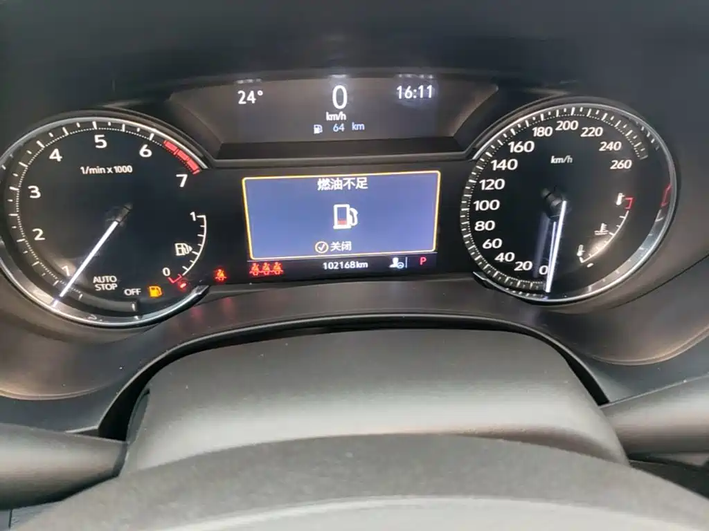 Cadillac CT4 — миниатюра 12
