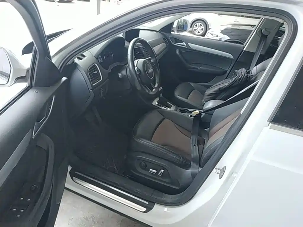 Audi Q3 — миниатюра 15