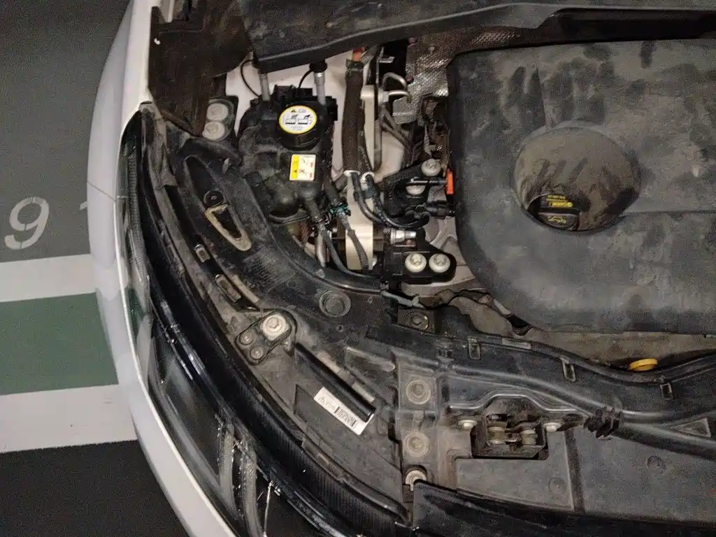 Land Rover Discovery Sport Hybrid — миниатюра 19
