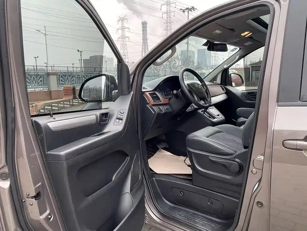 SAIC MAXUS CHASE G10