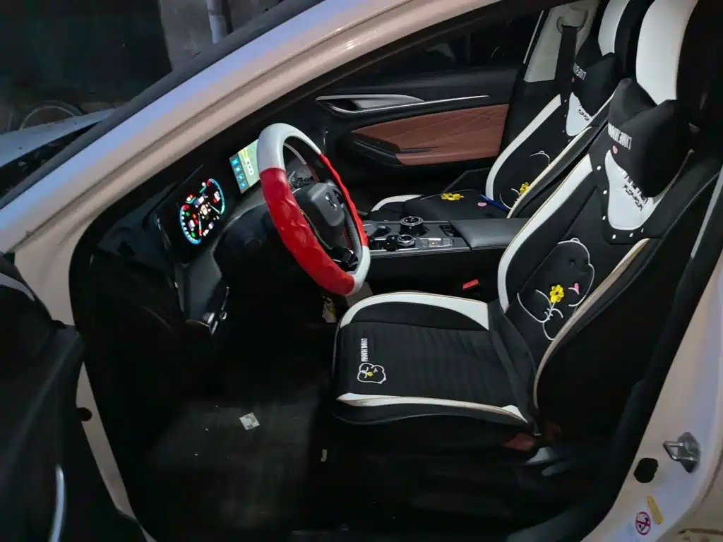 Changan Eado — миниатюра 8