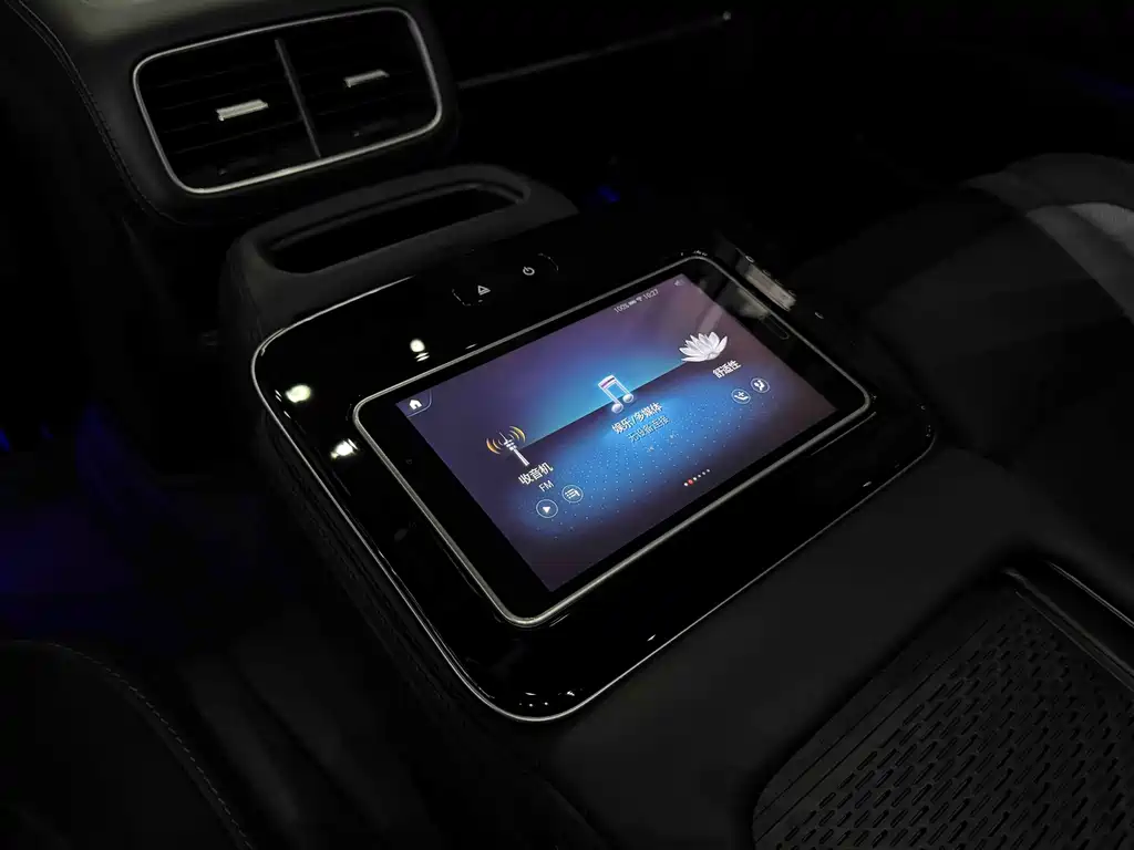Mercedes-Benz GLE AMG — миниатюра 14