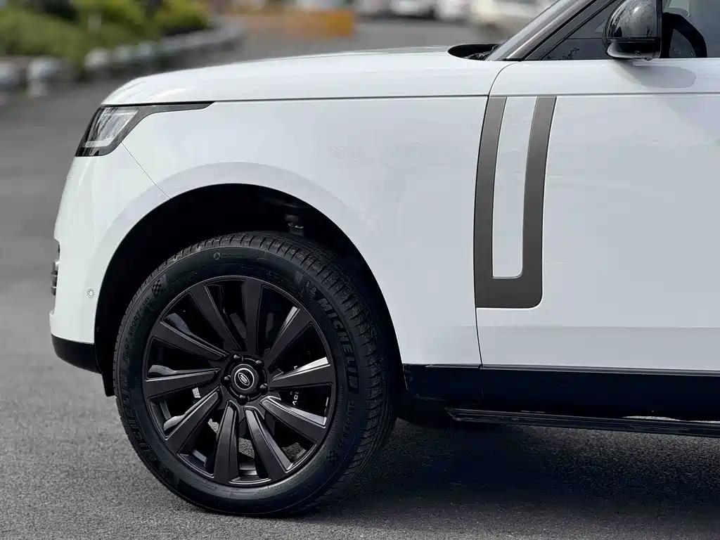 Land Rover Range Rover — миниатюра 11