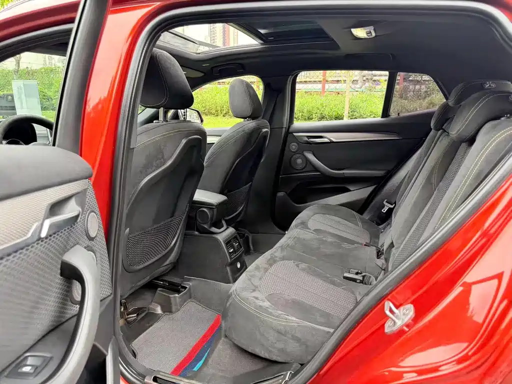 BMW X2 2018 sDrive25i Luxury M V