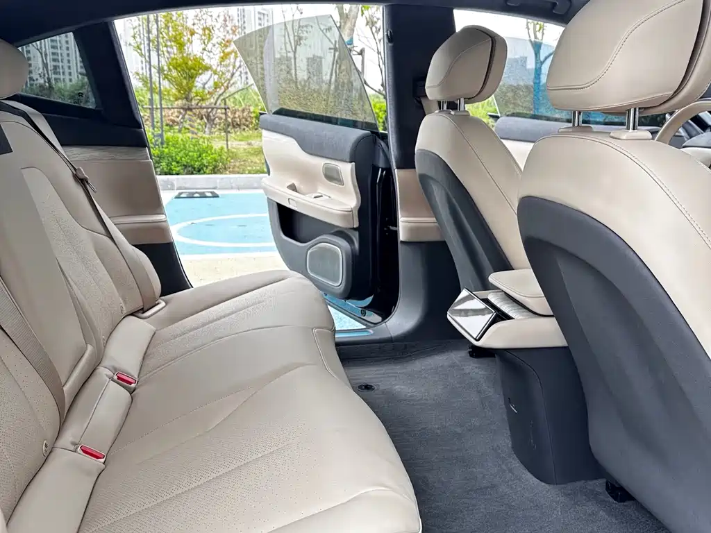 NIO ET7 2022 75kWh