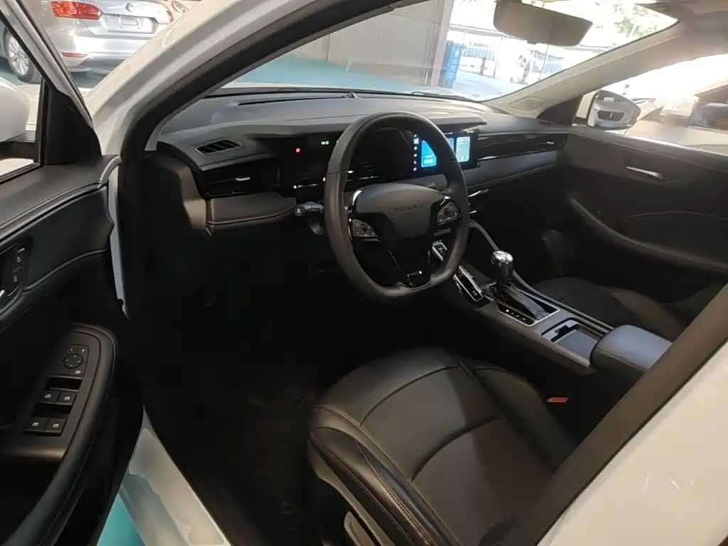 Roewe i5 — миниатюра 15