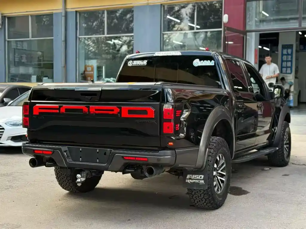 Ford F-150 Raptor — миниатюра 6