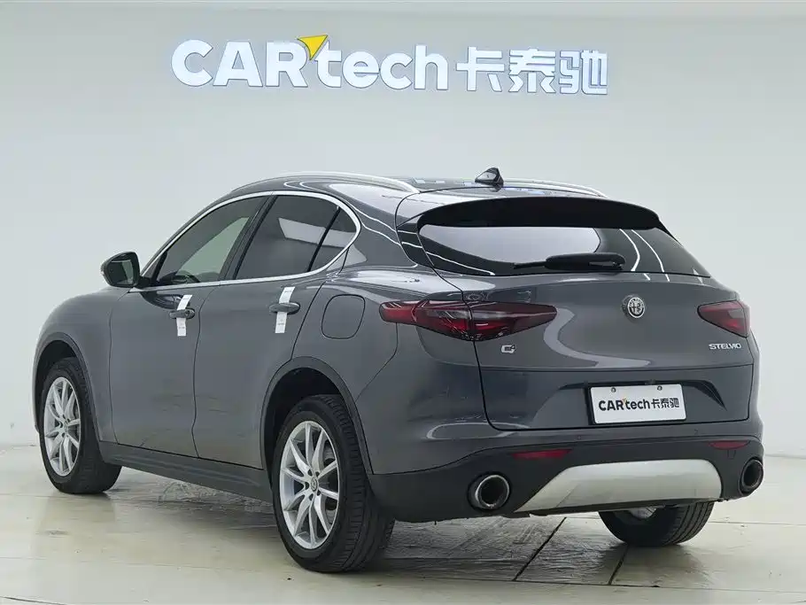 Alfa Romeo Stelvio 2019 2.0T 280HP Luxury