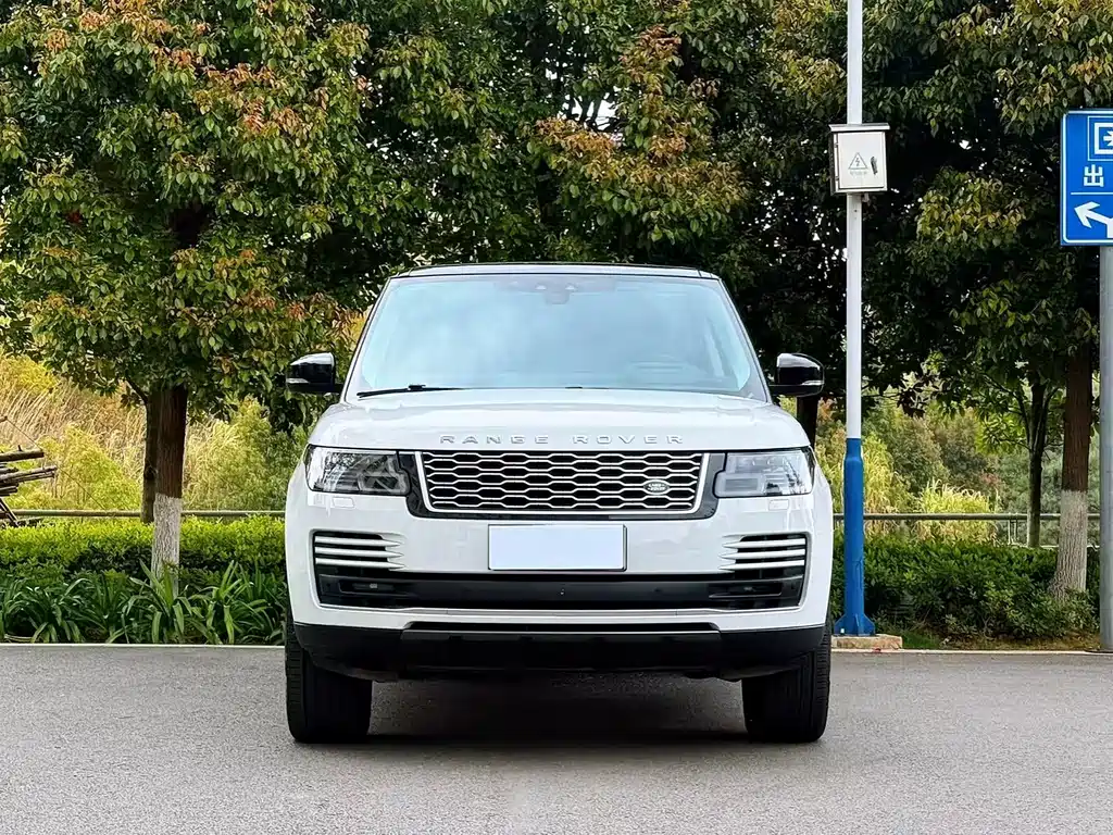 Land Rover Range Rover 2020 3.0 L6 Long Wheelbase