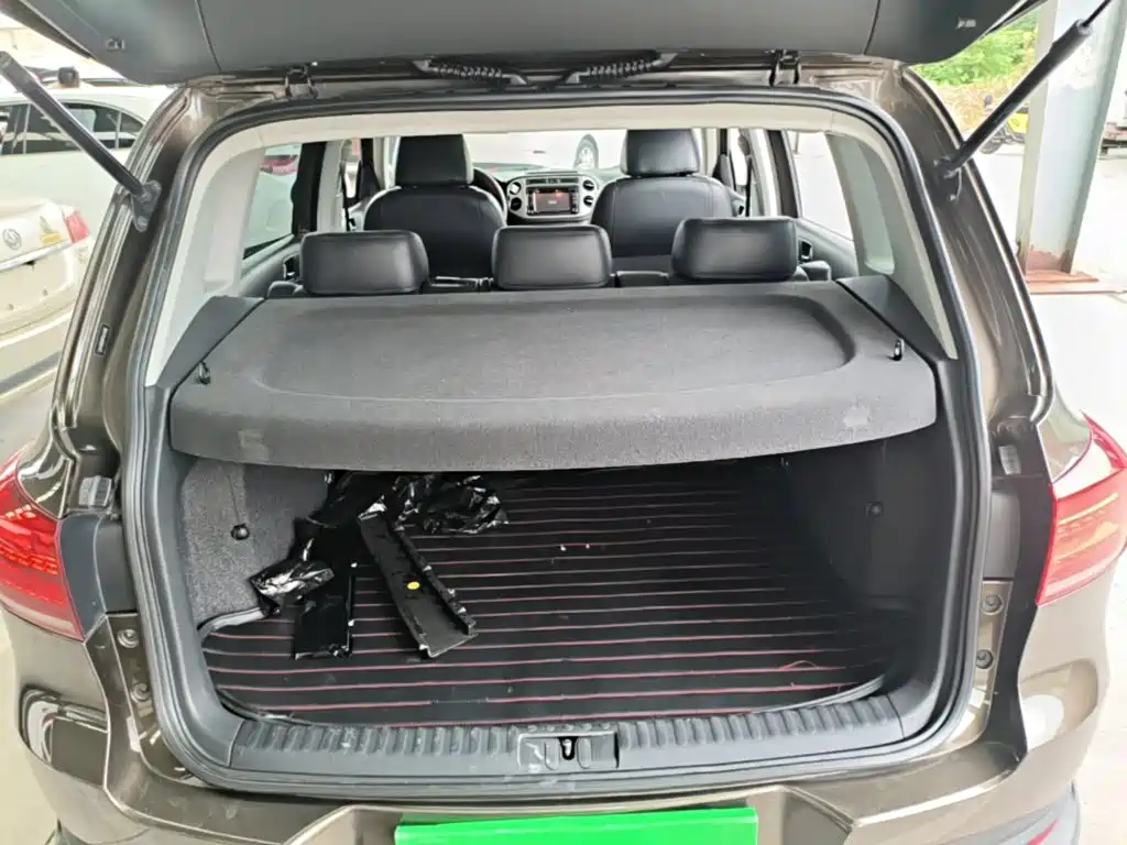 Volkswagen Tiguan — миниатюра 19