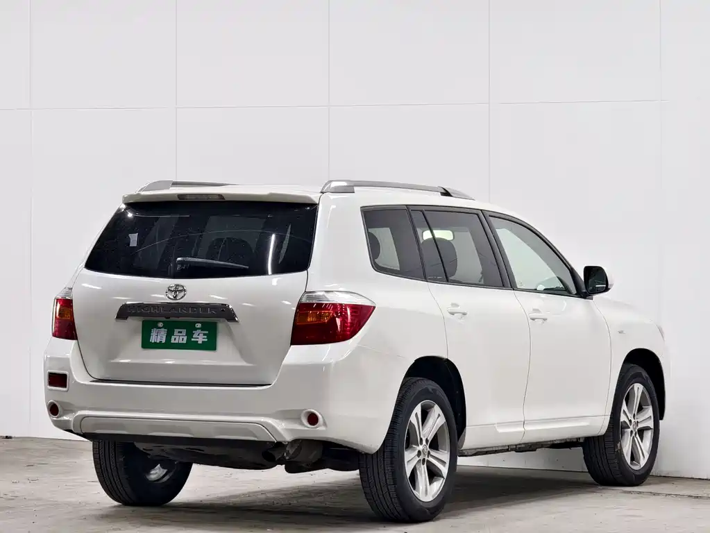 Toyota Highlander 2009 2.7L 5 мест Sport